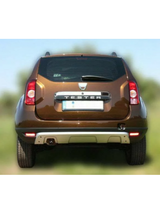 Nerezová lišta nad SPZ Dacia Duster 1 (předfacelift)